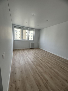 Râul Doamnei 4 Camere Preț de 3 Metrou Renovat Complet