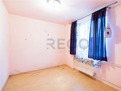 RECO Apartament cu 3 camere Borsecului Velenta