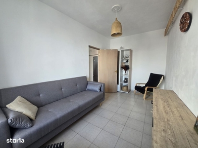 Apartament central,2 camere, pivniță,parcare, langa magazin SORA