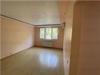 Apartament 3 camere zona Brancoveanu