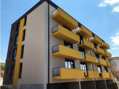 Apartament cu 3 cam., decom., 70,30 mp, Baciu, strada Privighetorii