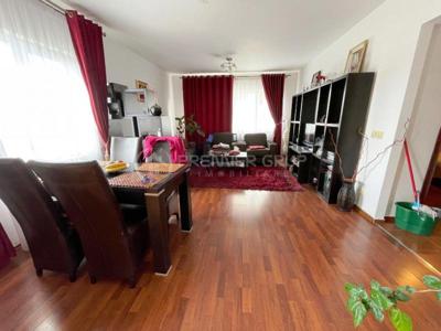 Apartament 2 camere, Canta, 65 mp