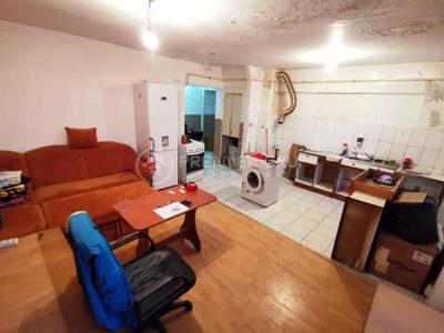 Apartament 3 camere, Frumoasa-Nicolina, 72mp