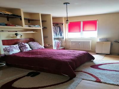 Apartament 3 camere, Podu Ros, 55mp