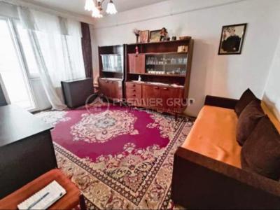 Apartament 3 camere, Podu Ros, 66mp