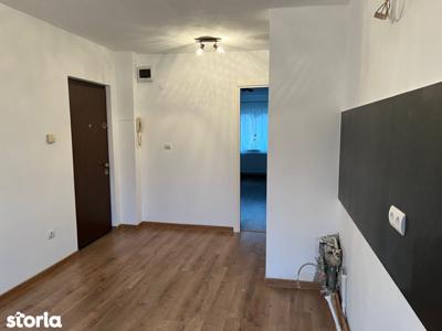 Apartament CR Vivu 3 camere decomandat