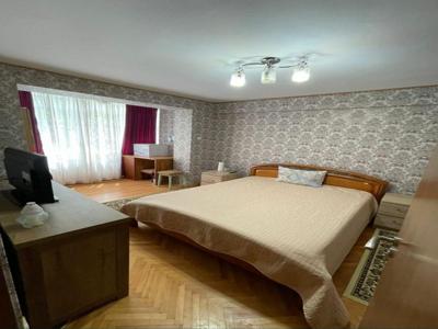 Apartament cu 2 camere decomandate - Copou