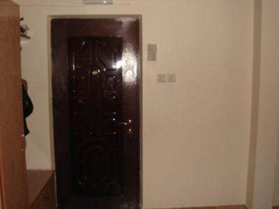 Apartament Cu 3 Camere De Vanzare - 48000 eur - Ampoi, Alba Iulia