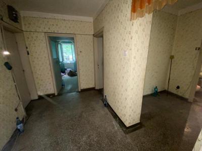 Apartament cu 3 camere decomandate - Copou