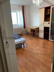 Apartament 2 camere decomandate, balcon Zona Primaverii