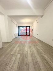 Apartament 2 camere la cheie, zona Tomis Plus