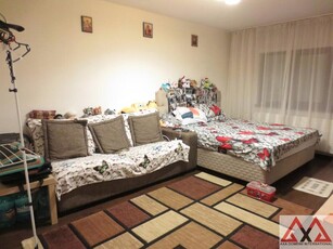 Apartament 2 camere Militari, Piata Gorjului, decomandat