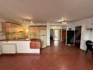 Apartament 3 camere