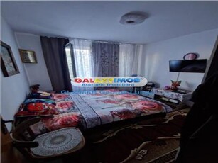 Apartament 3 camere zona Ghencea capatul 41