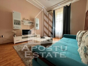 Apartament cu 2 camere, central