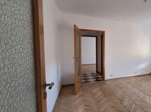 Apartament cu 2 camere - P-ta 700/Business Center