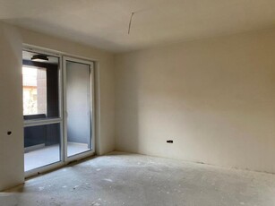 Apartament cu 2 camere, semifinisat, parcare, zona Oasului