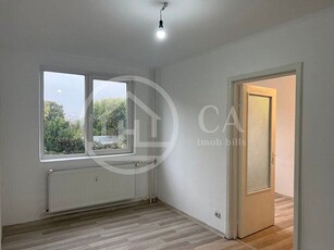 Apartament cu 3 camere de vanzare in Velenta Oradea