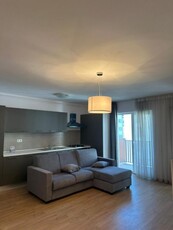 Apartament de inchiriat, 2 camere, etaj intermediar, NewCity Eroilor