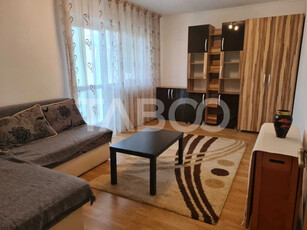 Apartament decomandat 2 camere balcon pivnita zona Valea Aur