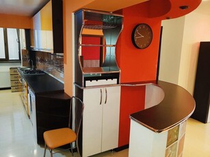 APARTAMENT MOBILAT SI UTILAT COMPLET