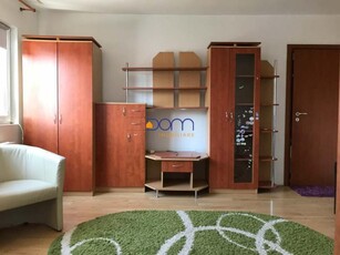 De inchiriat apartament 2 camere, zona linistita