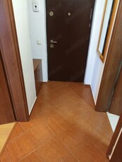 Închiriez apartament cu o camera