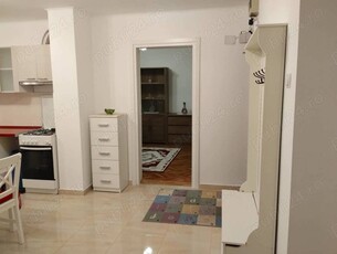 Inchiriez apartment cu 2 camere