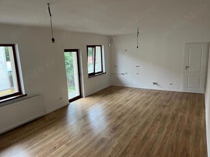 Judetean - Casa renovata, 3 camere 100mp - parter înalt - prima închiriere!