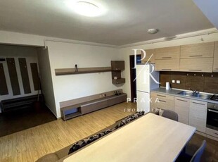 OPORTUNITATE! Apartament 3 camere, mobilat-utilat, parcare, zona Stejarului!