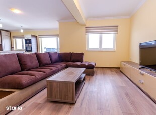 Penthouse cu 3 camere, Cartierul Kogalniceanu-la 5 min de Centru