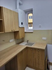 Spatiu 3 camere decomandate, 2 bai, recent renovat, zona Piata Mihai Viteazu