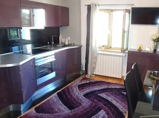 Vand apartament 2 camere decomandat Deva