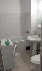 vanzare apartament 2 camere zona Lacul Tei