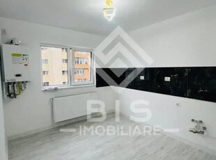 Apartament 2 camere + bucatarie str. Nasaudului