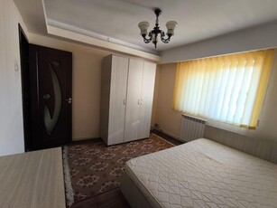 Apartament 2 camere zona Uvertura Mall