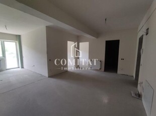 Apartament 3 camere | Parter | Zona Sesul de Sus