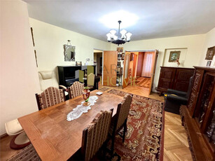 Apartament 4 camere