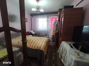 Apartament 4 camere renovat zona ultracentrală – 97 mp.