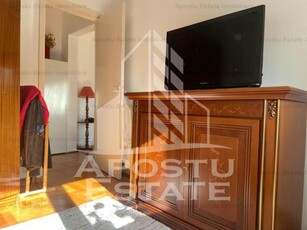 Apartament cu 2 camere 57 mp zona Boul Rosu