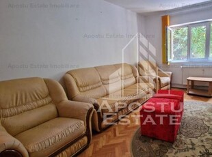 Apartament cu 2 camere, centrala proprie, zona Lipovei