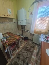 Apartament cu 2 camere de vânzare în Câmpina - Zona semicentrala