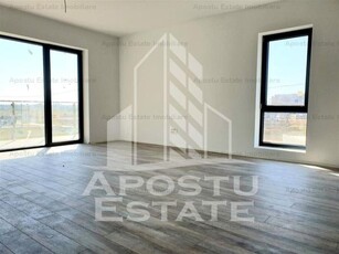 Apartament cu 2 camere etaj intermediar in zona hotelului IQ