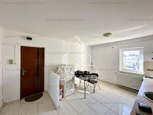 Apartament cu 2 camere in zona Lipovei