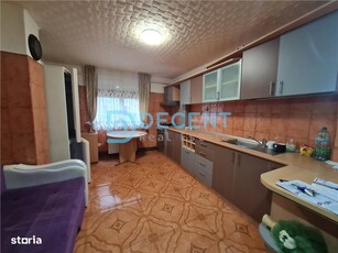 Apartament 2 camere Mircea cel Batran , 42 metri, etaj 2 Cod:157333