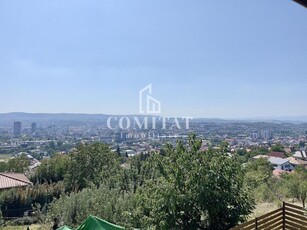 Casa individuala cu panorama cartier Dambul Rotund