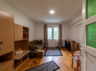 De inchiriat apartament 2 camere, central