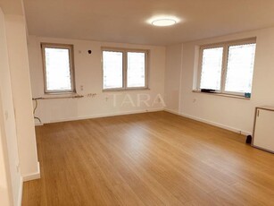 De vanzare apartament cu 2 camere zona strazii Campului