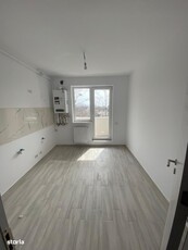 Apartament 3 camere TIP 1 balcon