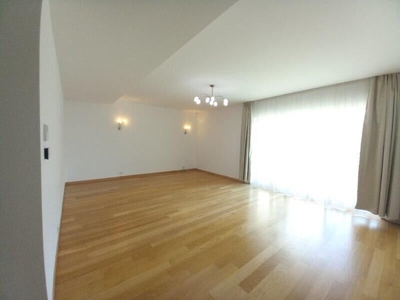 4-room apartment, with terrace and garage, Aviatorilor area